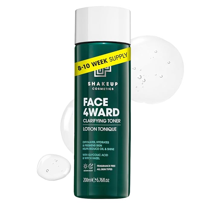 Mens Oil Control 4-Piece Skincare Set, for Oily & Acne Skin, including a Face Scrub, Skin-Clearing Toner, Light Moisturiser, plus a Wash Bag. Aka. SHAKEUP OIL CONTROL POWER PACK