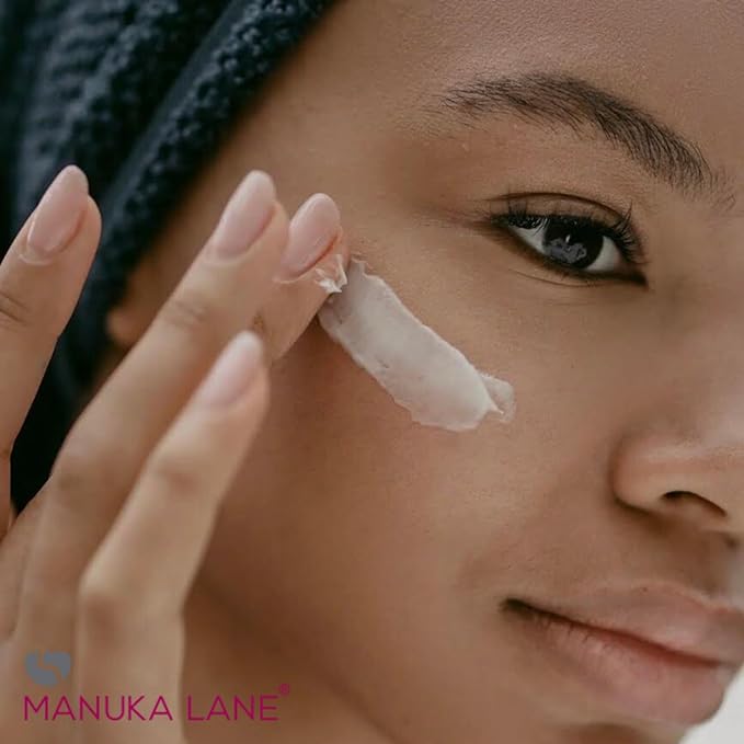Vitamin C Day Cream for Face and Neck with Chamomile Flower Extract, Manuka Honey & Sweet Almond Oil | Plant Based Formula | Carefully formulated to keep your skin young and healthy!